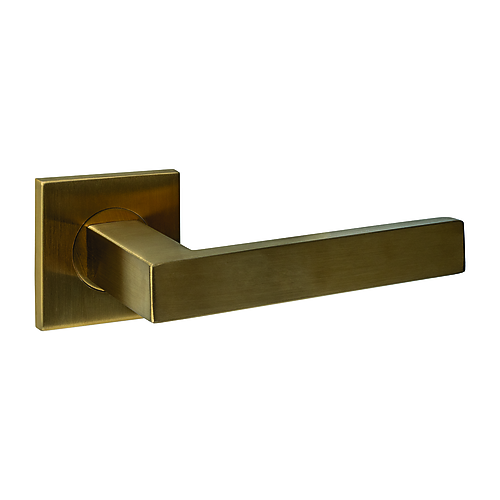 Intersteel Q-collection Deurkruk Q 05 op rozet verdekt 53x53x6mm PVD messing mat